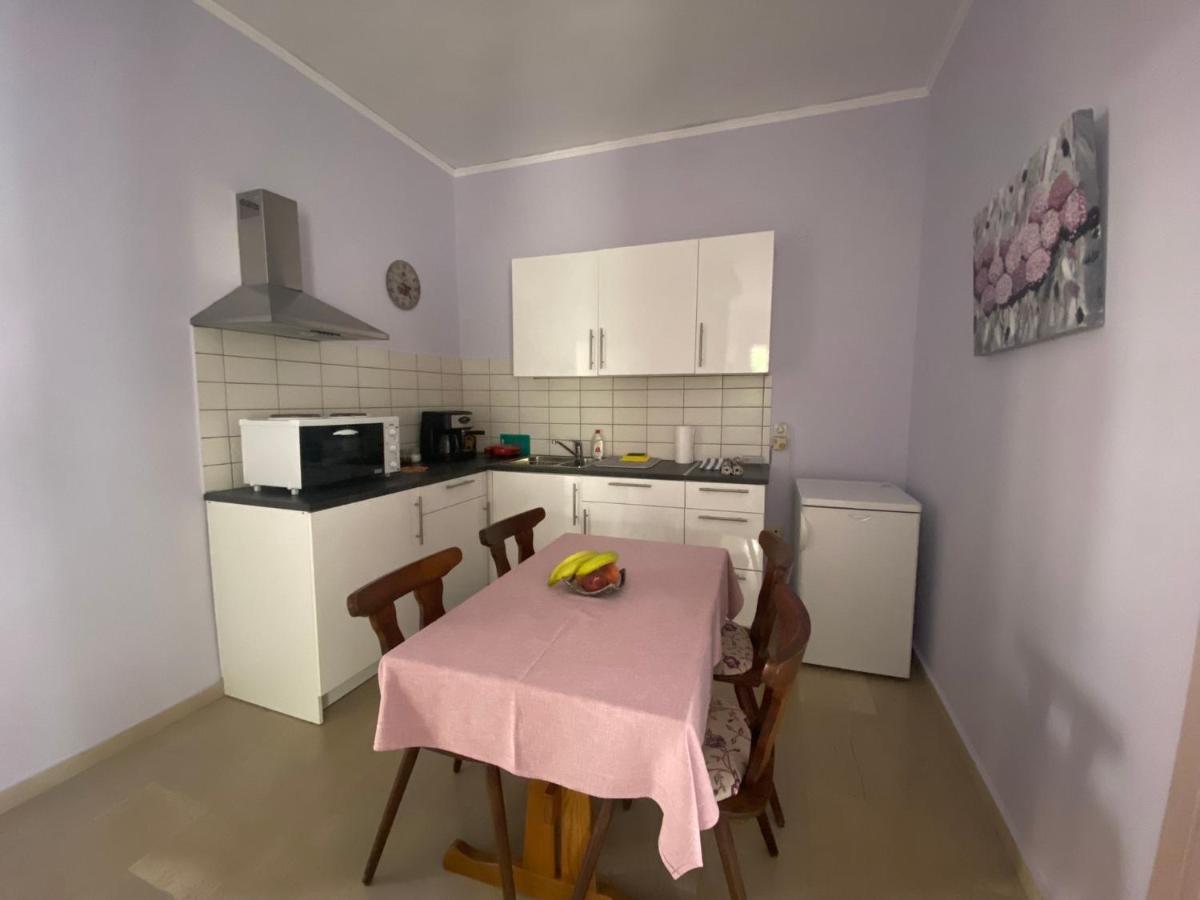 Vasilikis Apartment Превеза Экстерьер фото